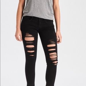 AEO distressed black denim jegging crop